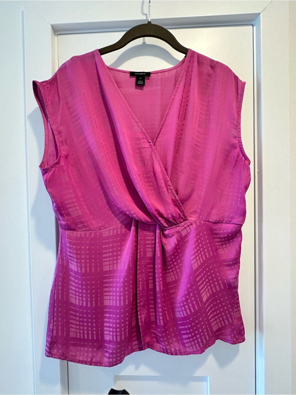 Halogen Nordstrom Cap Sleeve V-Neck Blouse
